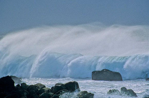 Crashing Waves